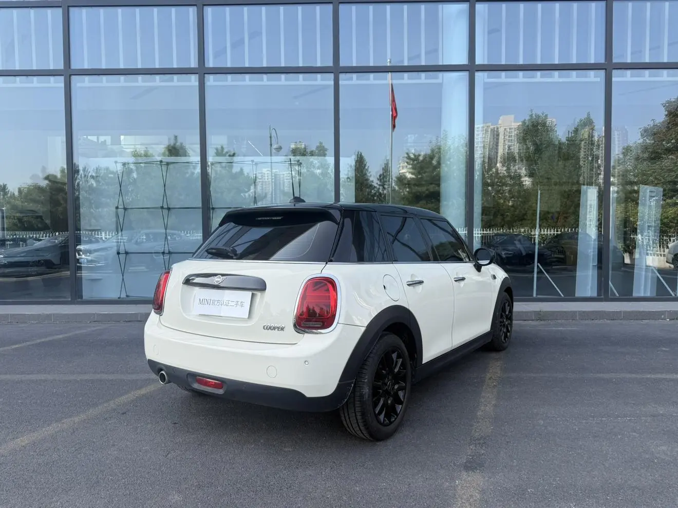 MINI MINI 2019 1.5T COOPER Classic 5