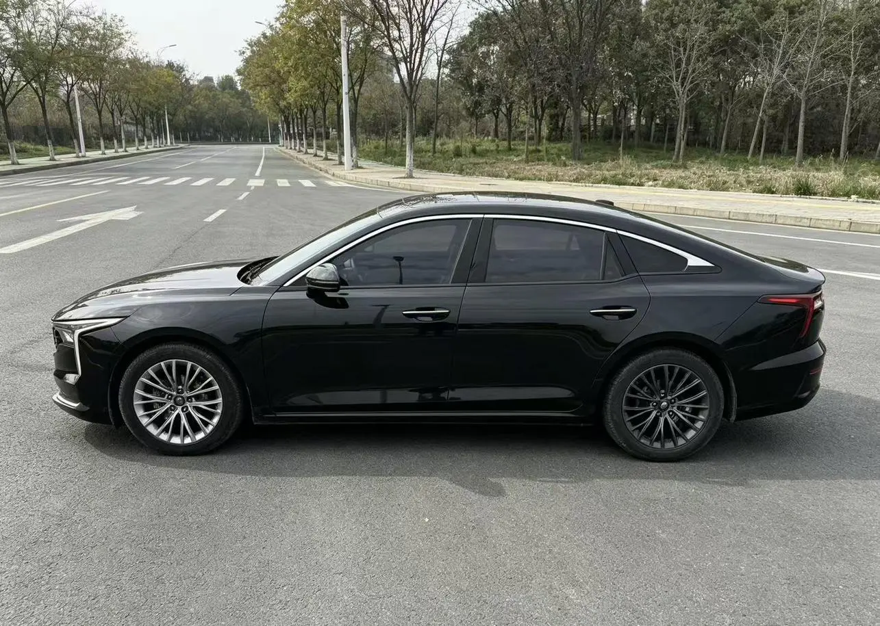 Bestune B70 2023 3rd Gen 1.5T Auto 70 Anniversary Commemorative