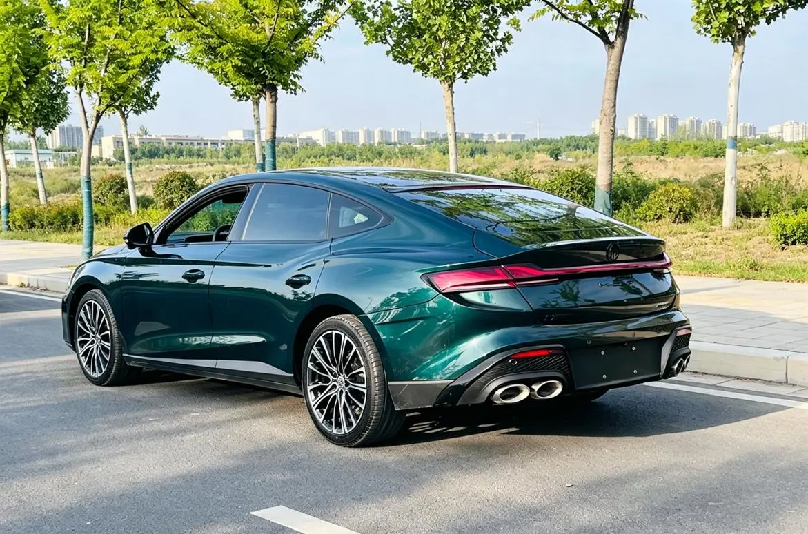 MG MG7 2023 1.5T DCT Luxury