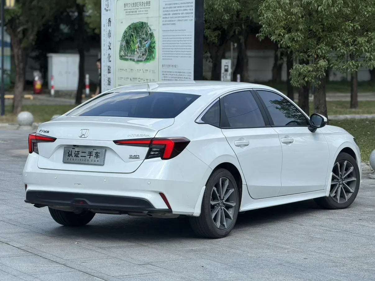 Honda Integra 2023 240TURBO CVT Luxury