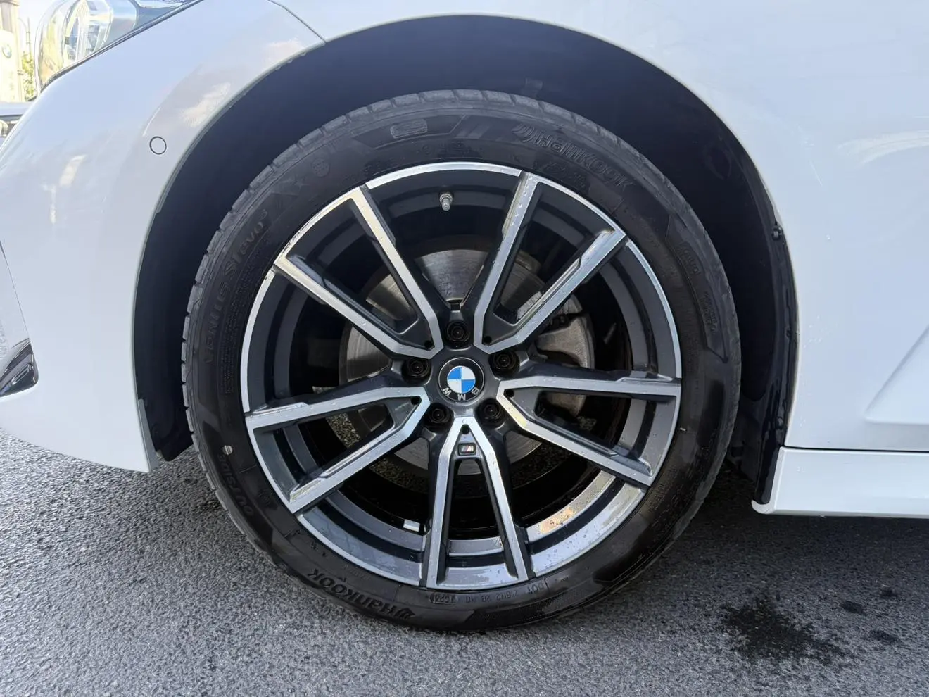 BMW 3 Series 2023 325Li M Sport Package