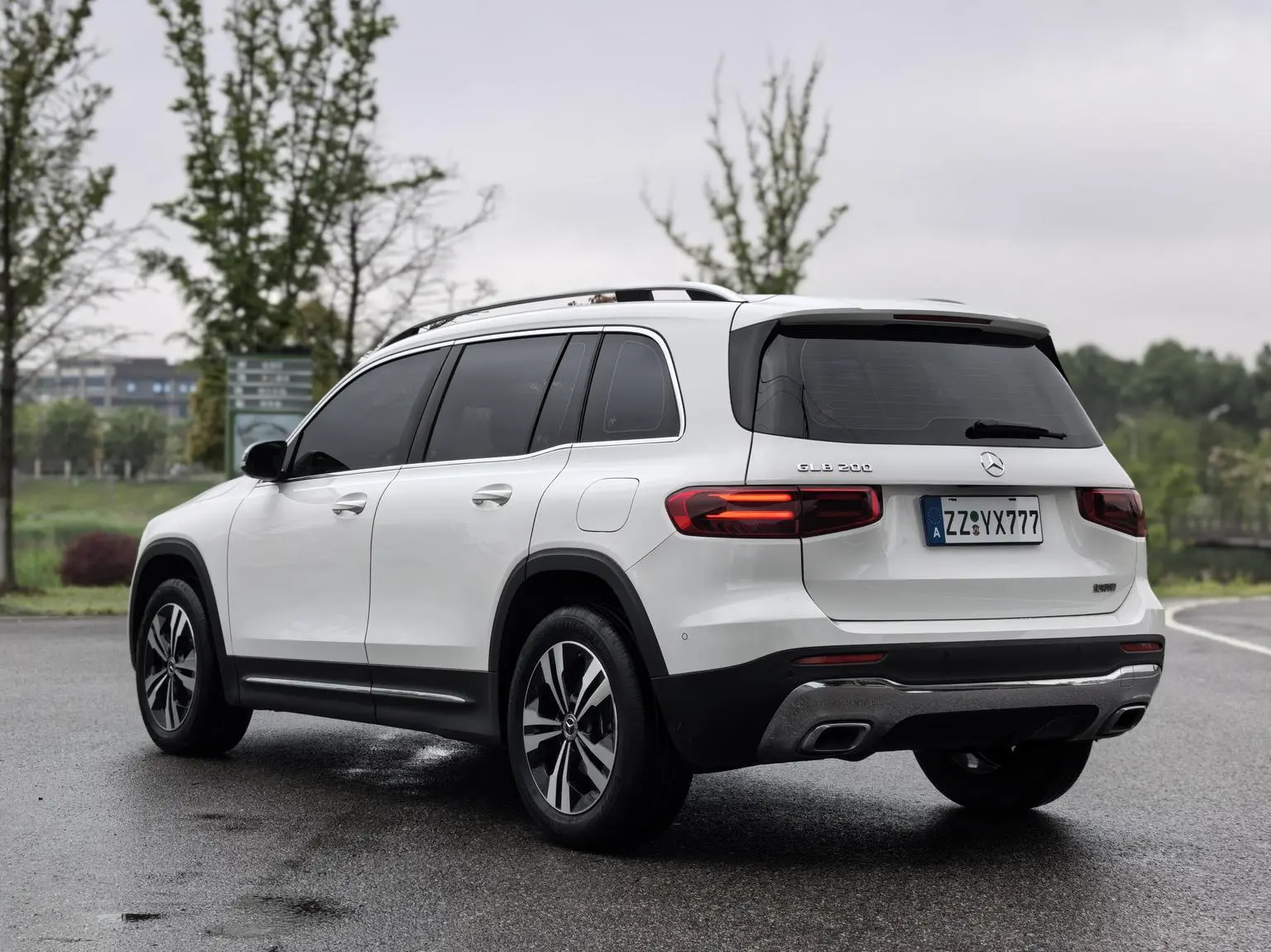 Mercedes-Benz GLB 2024 Facelift GLB 200 Dynamic