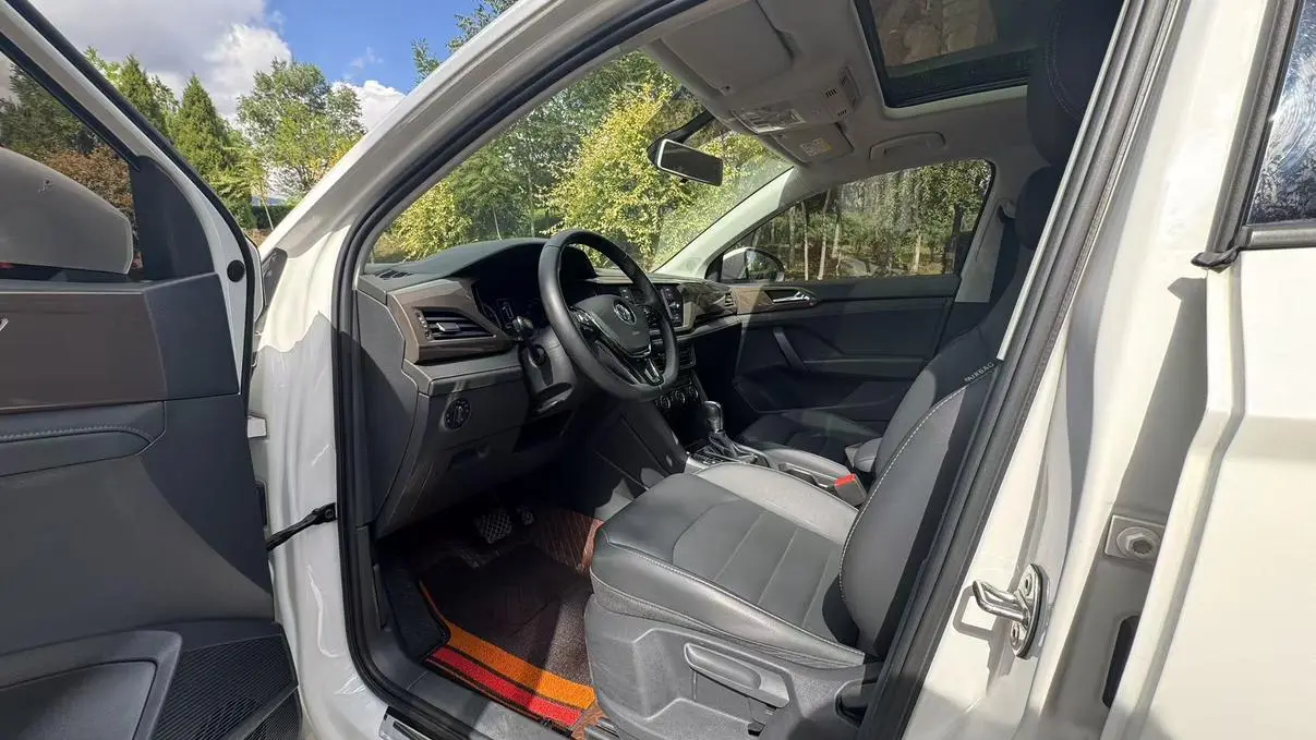 Volkswagen Tharu 2019 280TSI 2WD Comfort China VI