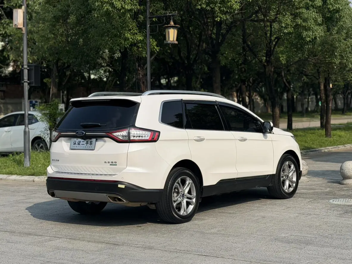 Ford Edge 2018 EcoBoost 245 2WD Sharp Luxury 7 seat China V