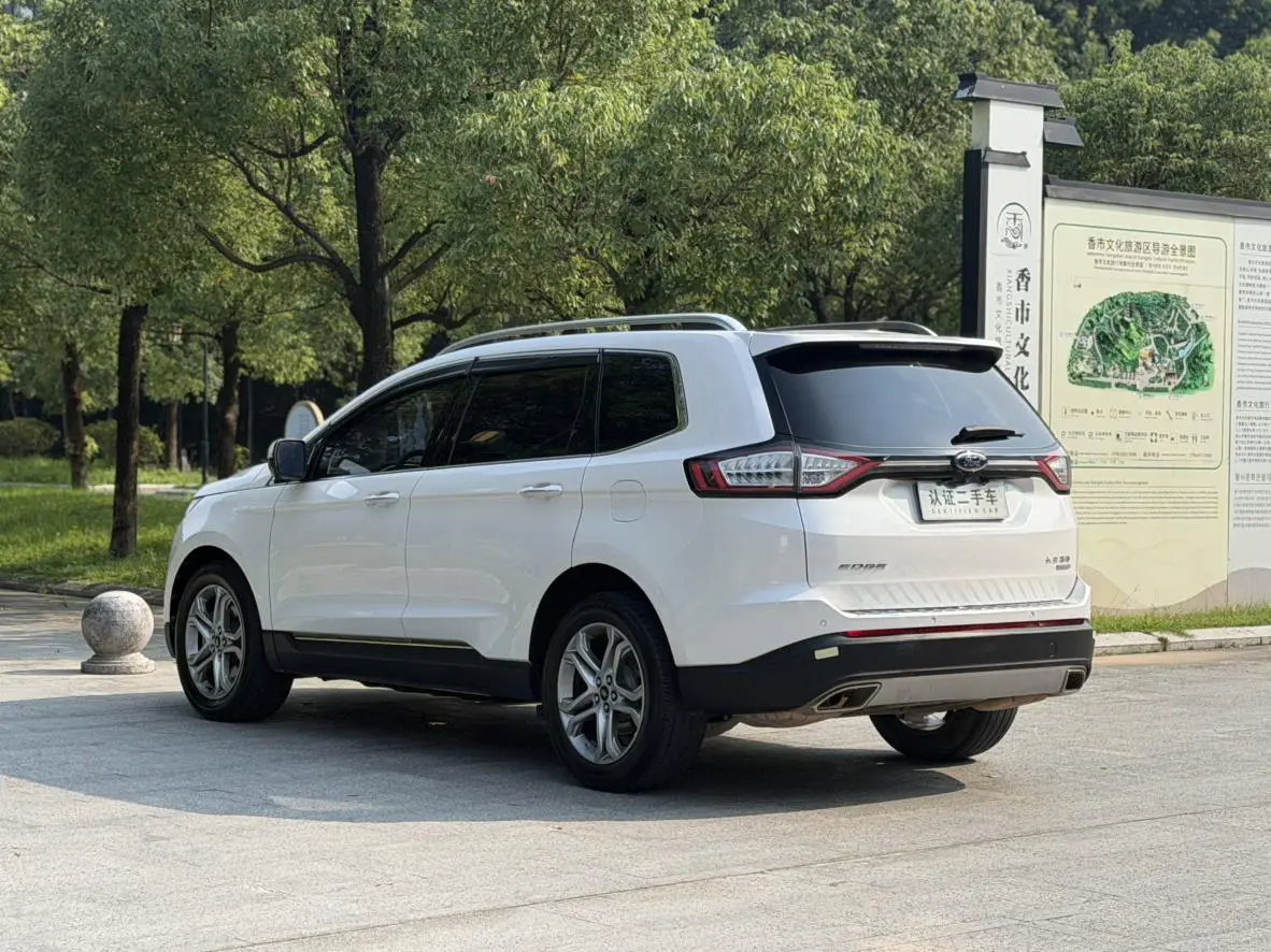 Ford Edge 2018 EcoBoost 245 2WD Sharp Luxury 7 seat China V