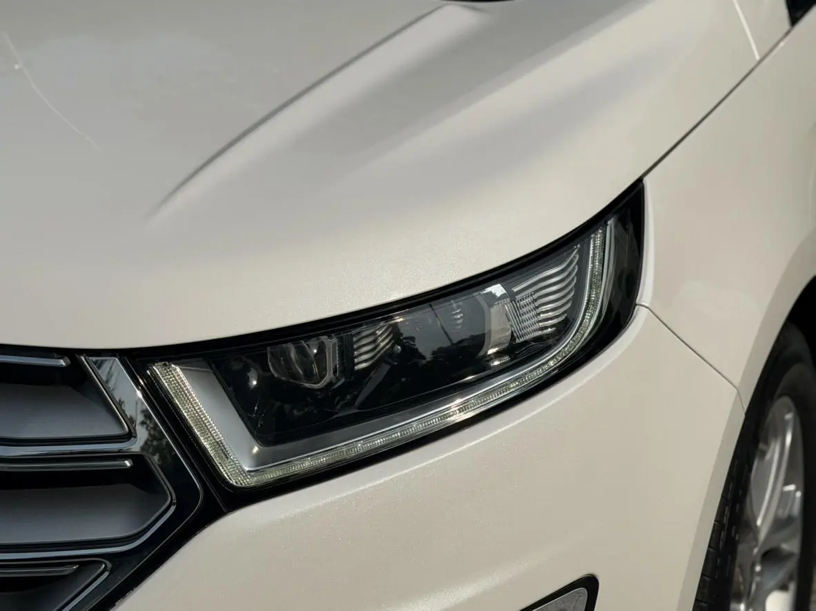 Ford Edge 2018 EcoBoost 245 2WD Sharp Luxury 7 seat China V