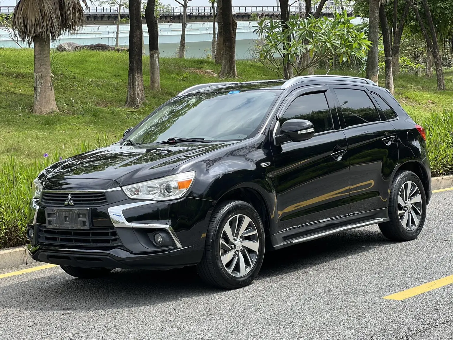 Mitsubishi Dynamic ASX 2018 2.0L CVT 2WD Premium Plus