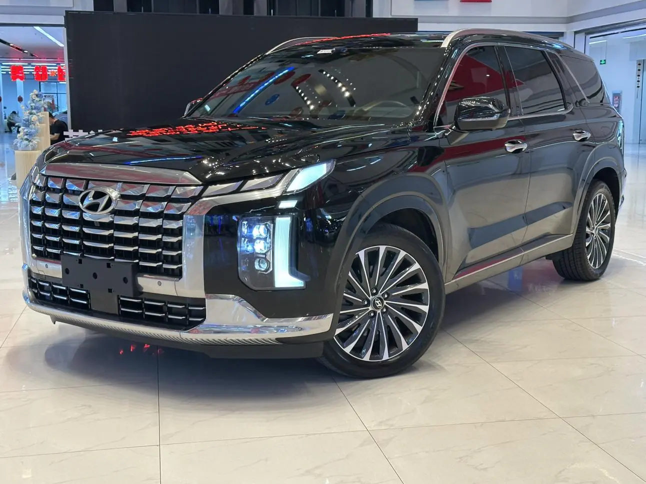 Hyundai 2023 3.5L Auto 4WD Calligraphy 6 seat