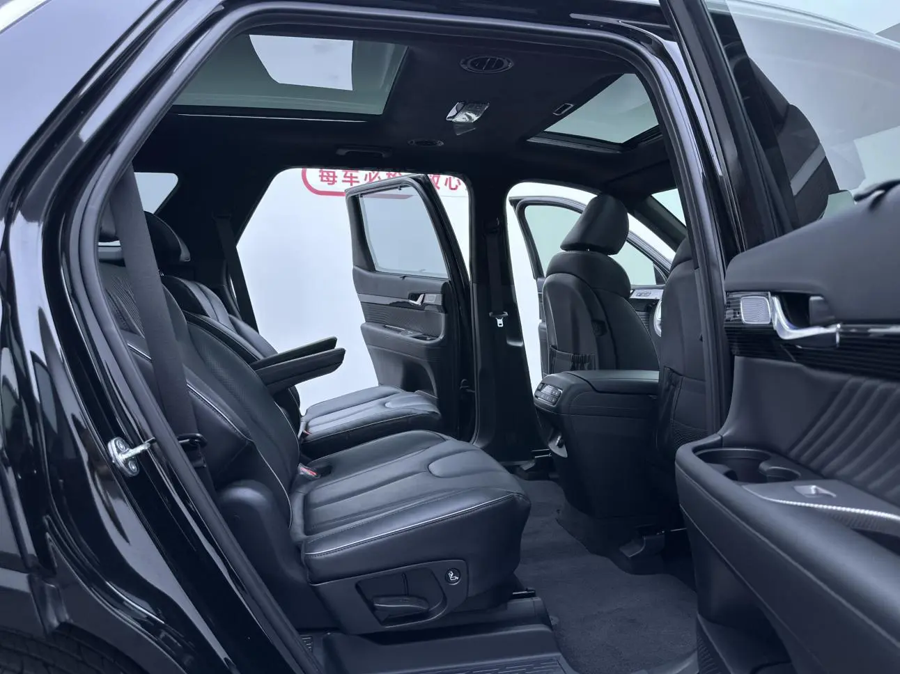 Hyundai 2023 3.5L Auto 4WD Calligraphy 6 seat