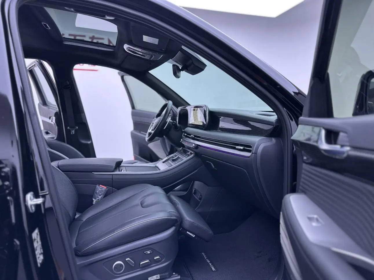 Hyundai 2023 3.5L Auto 4WD Calligraphy 6 seat