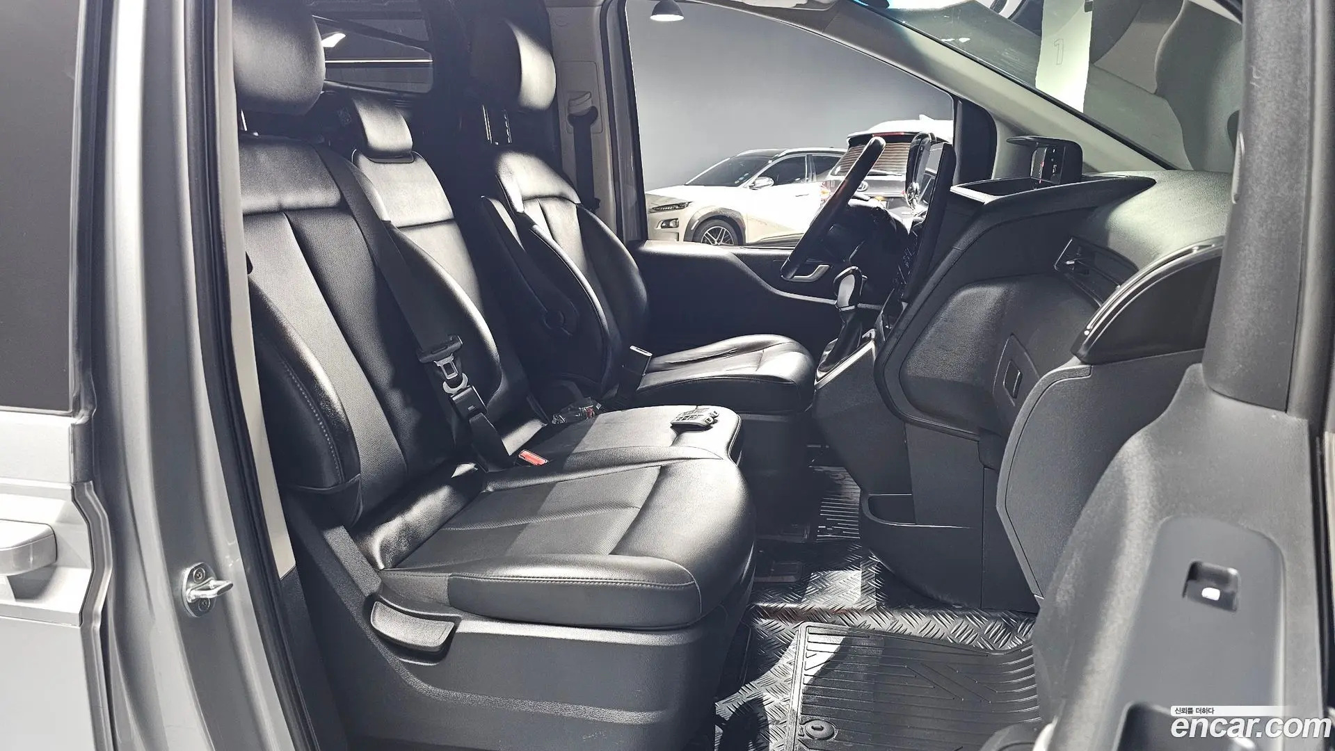 Hyundai Staria Cargo 3-Seater 2022