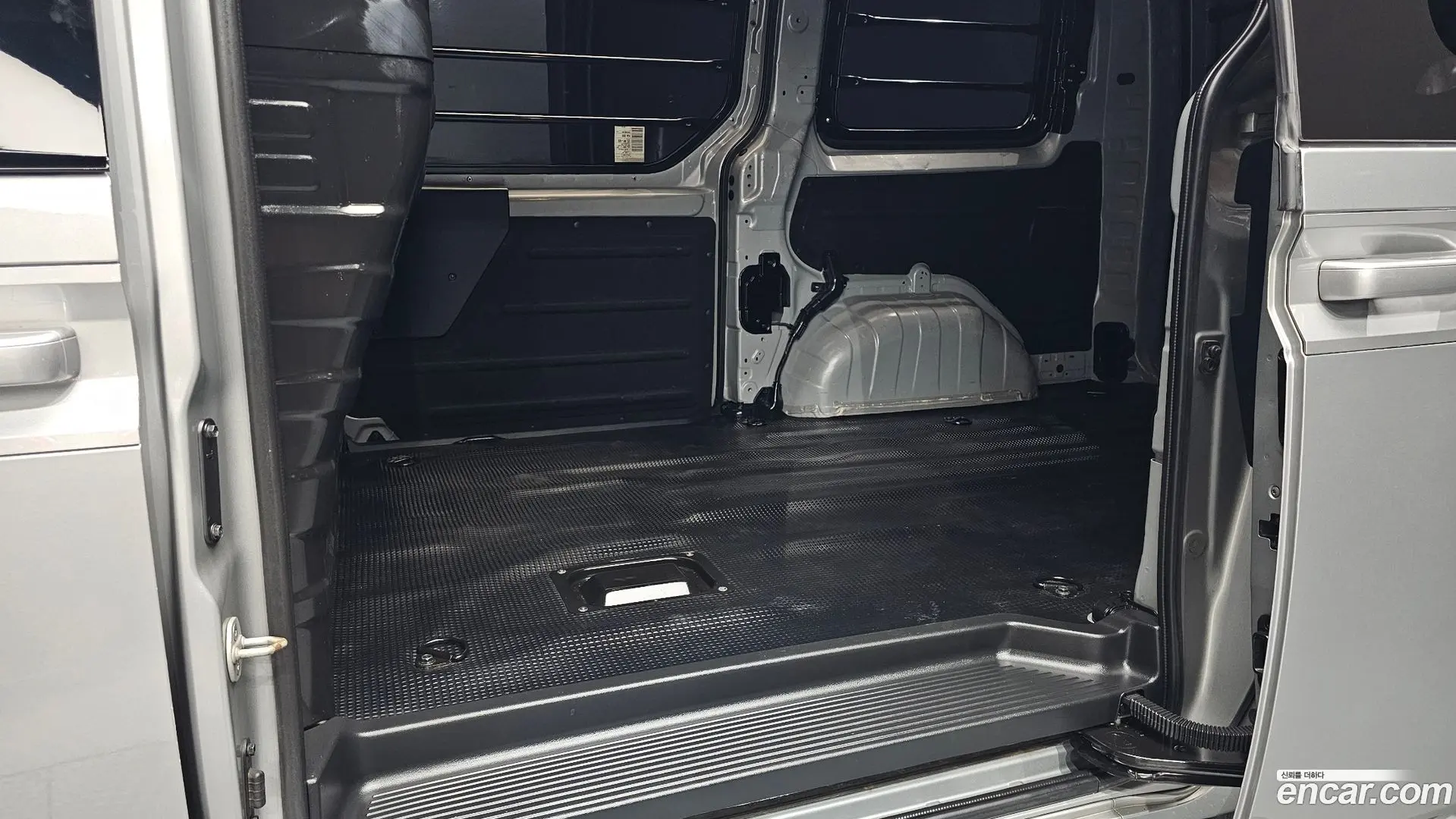 Hyundai Staria Cargo 3-Seater 2022