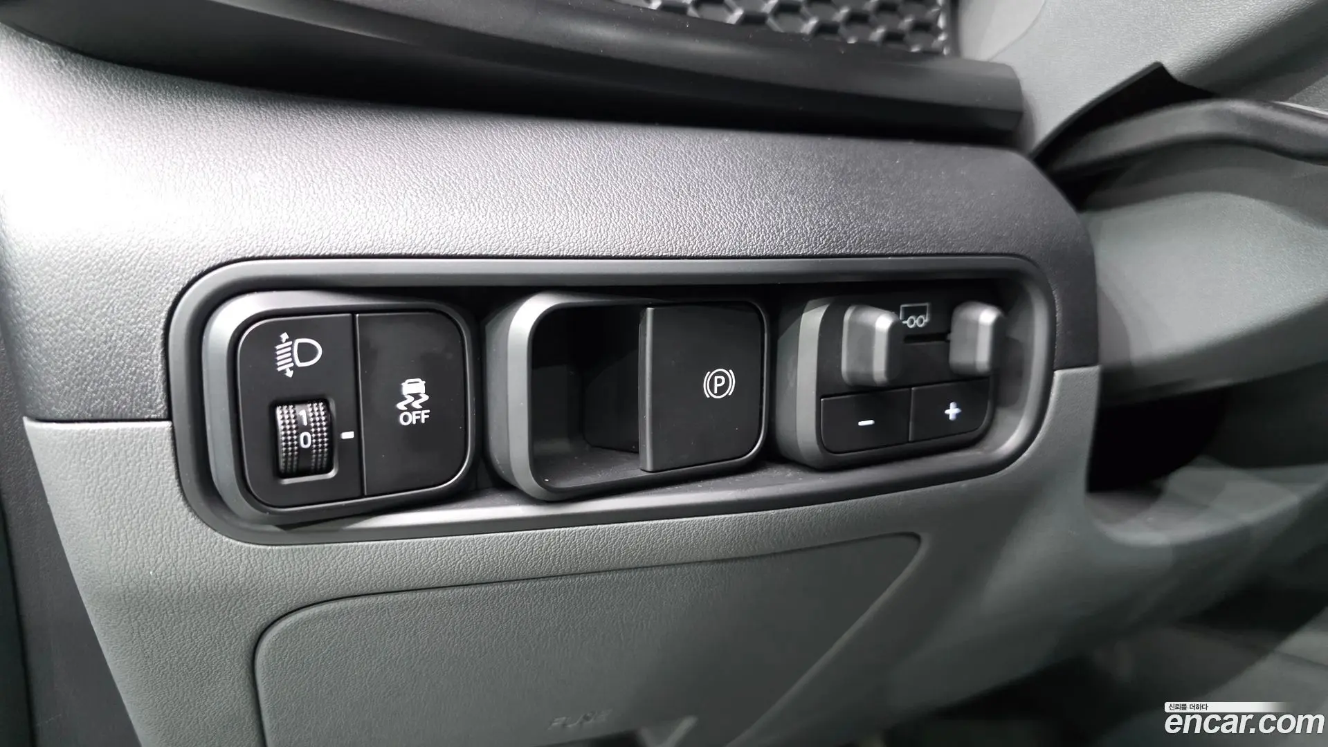 Kia Tasman 2.5T Gasoline 4WD
