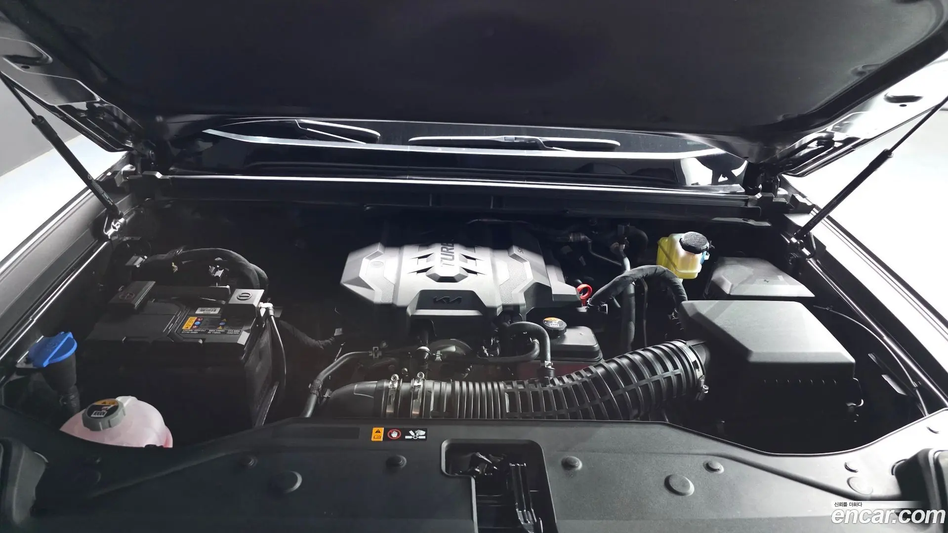 Kia Tasman 2.5T Gasoline 4WD
