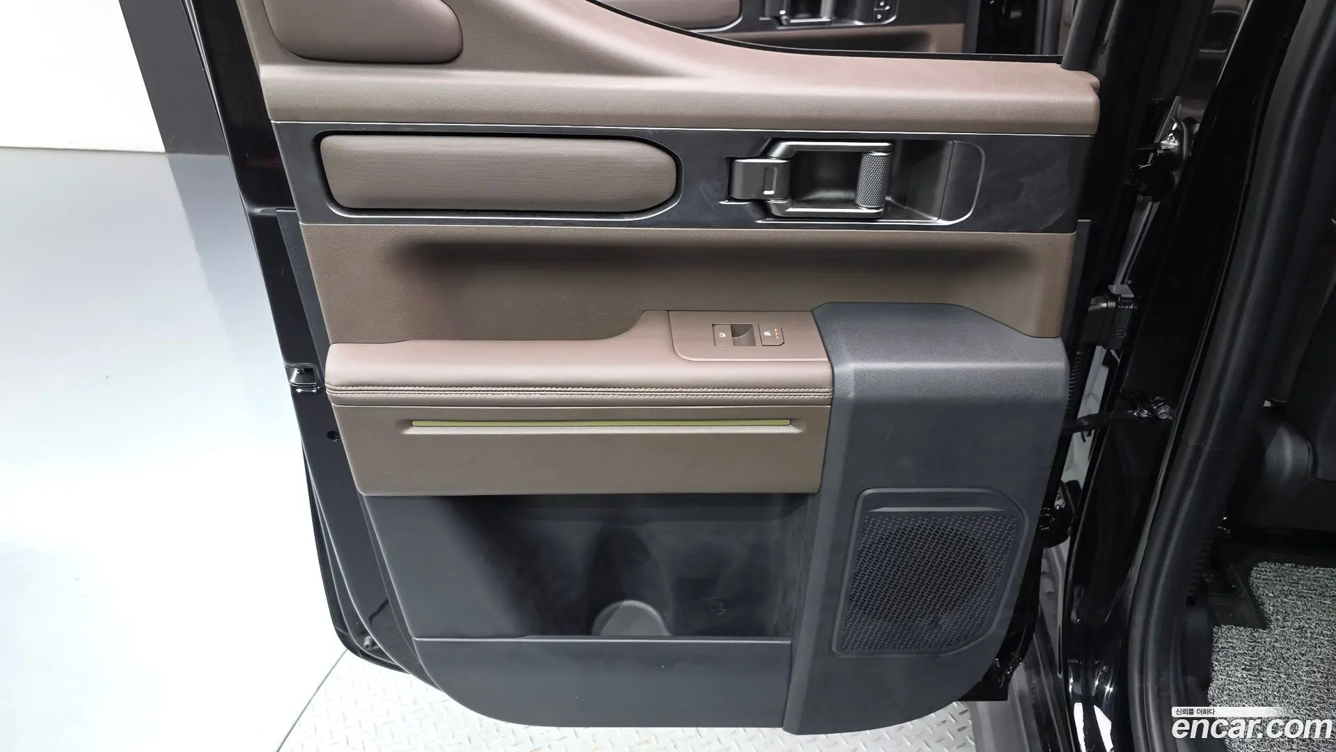Kia Tasman 2.5T Gasoline 4WD