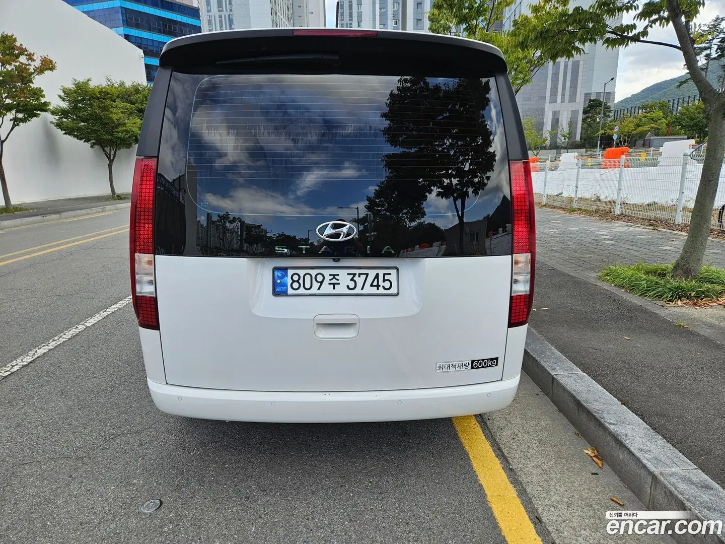 Hyundai Staria Cargo 5-Seater 2022