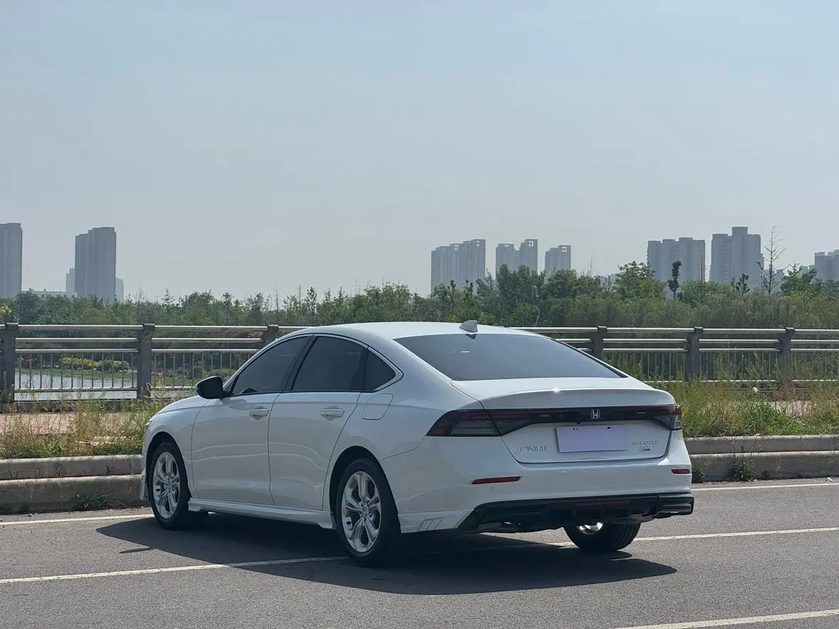 Honda Accord 2023 Sharp T Dynamic 260TURBO Smart Enjoy