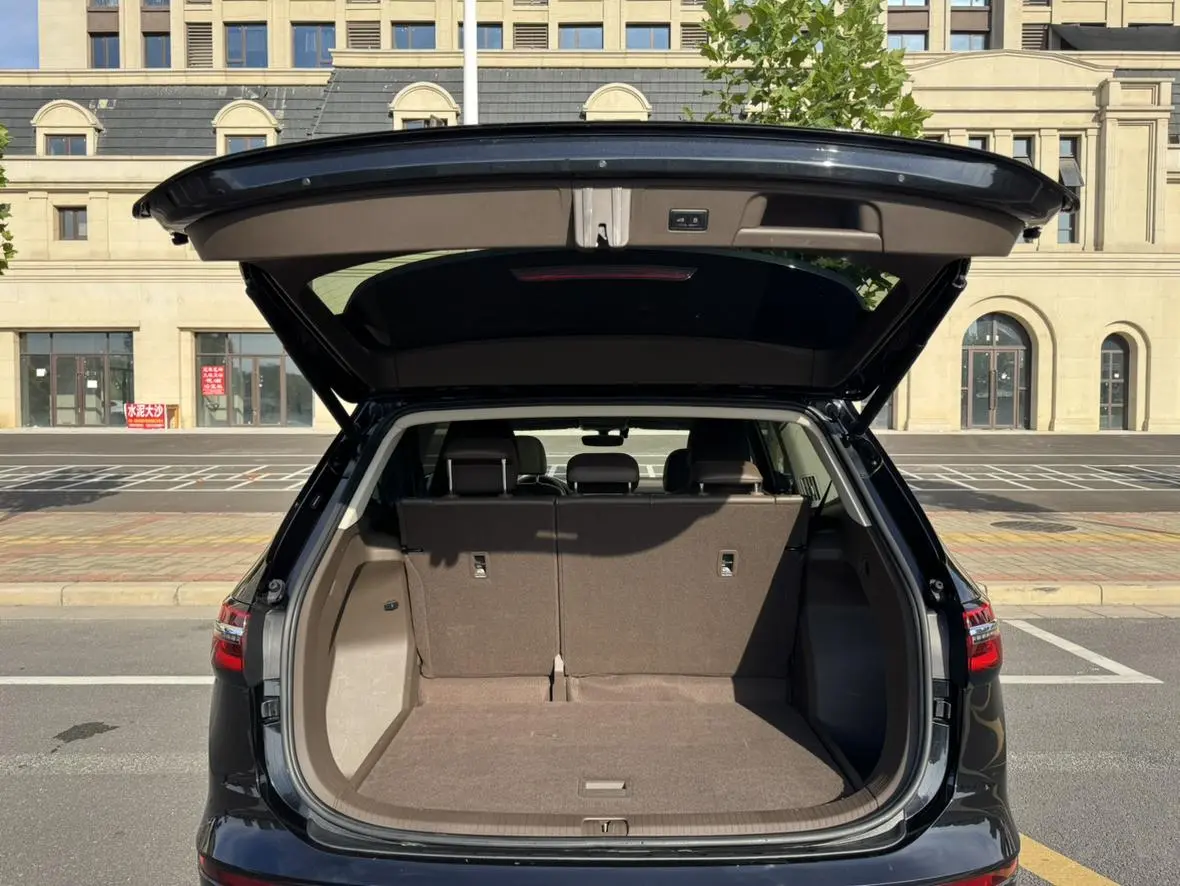 Volkswagen Viloran 2020 330TSI Business