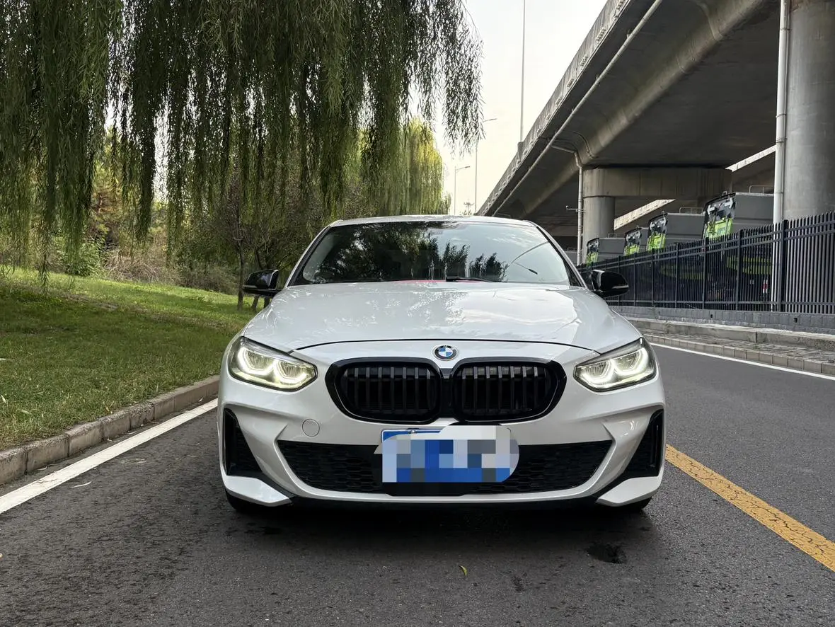 BMW 1 Series 2021 120i M Sport Shadow Night