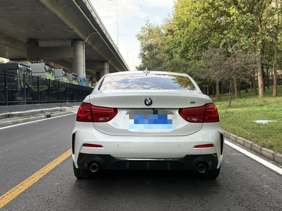 BMW 1 Series 2021 120i M Sport Shadow Night