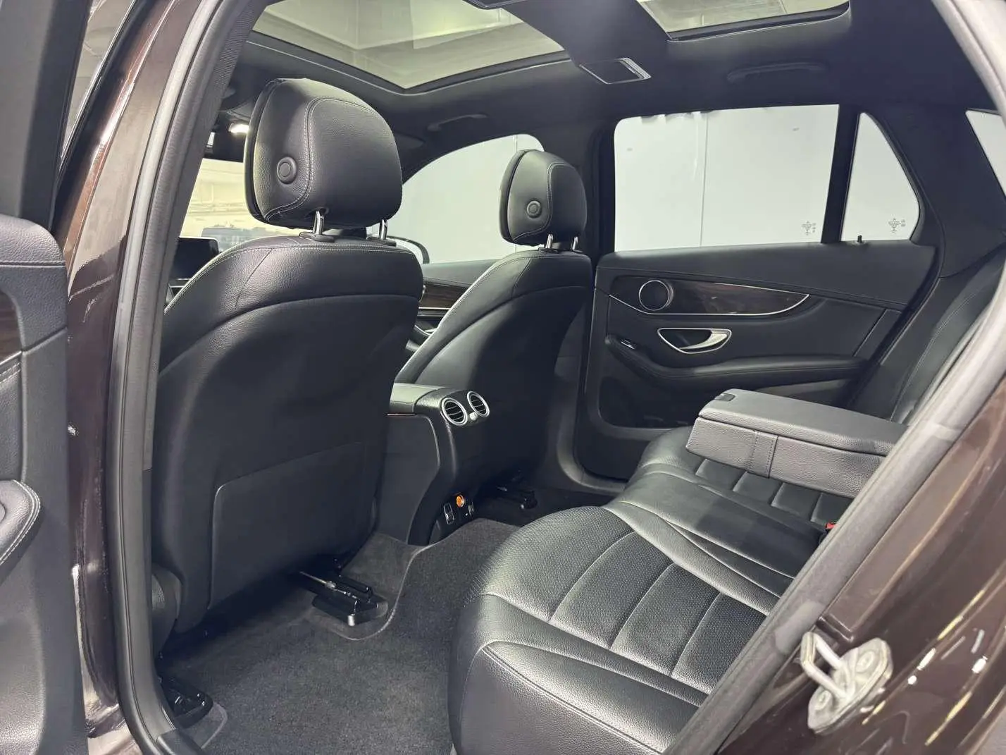 Mercedes-Benz GLC 2019 GLC 260 L 4MATIC Dynamic