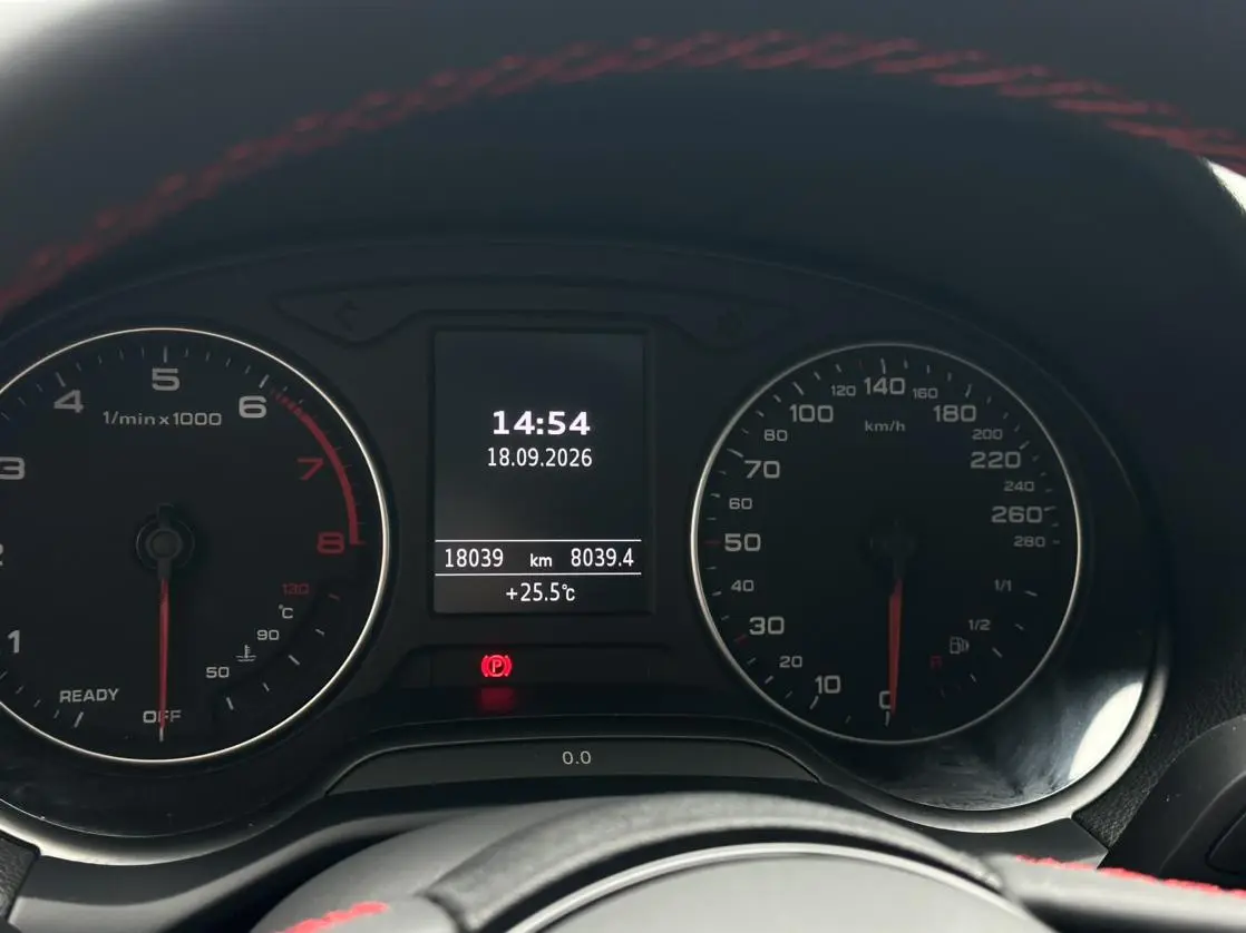 Audi Q2L 2024 35 TFSI Progressive Dynamic