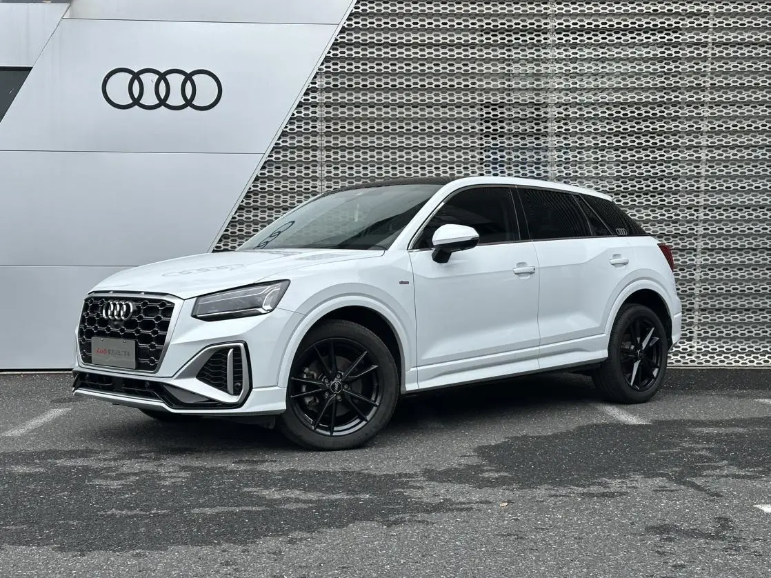 Audi Q2L 2024 35 TFSI Progressive Dynamic