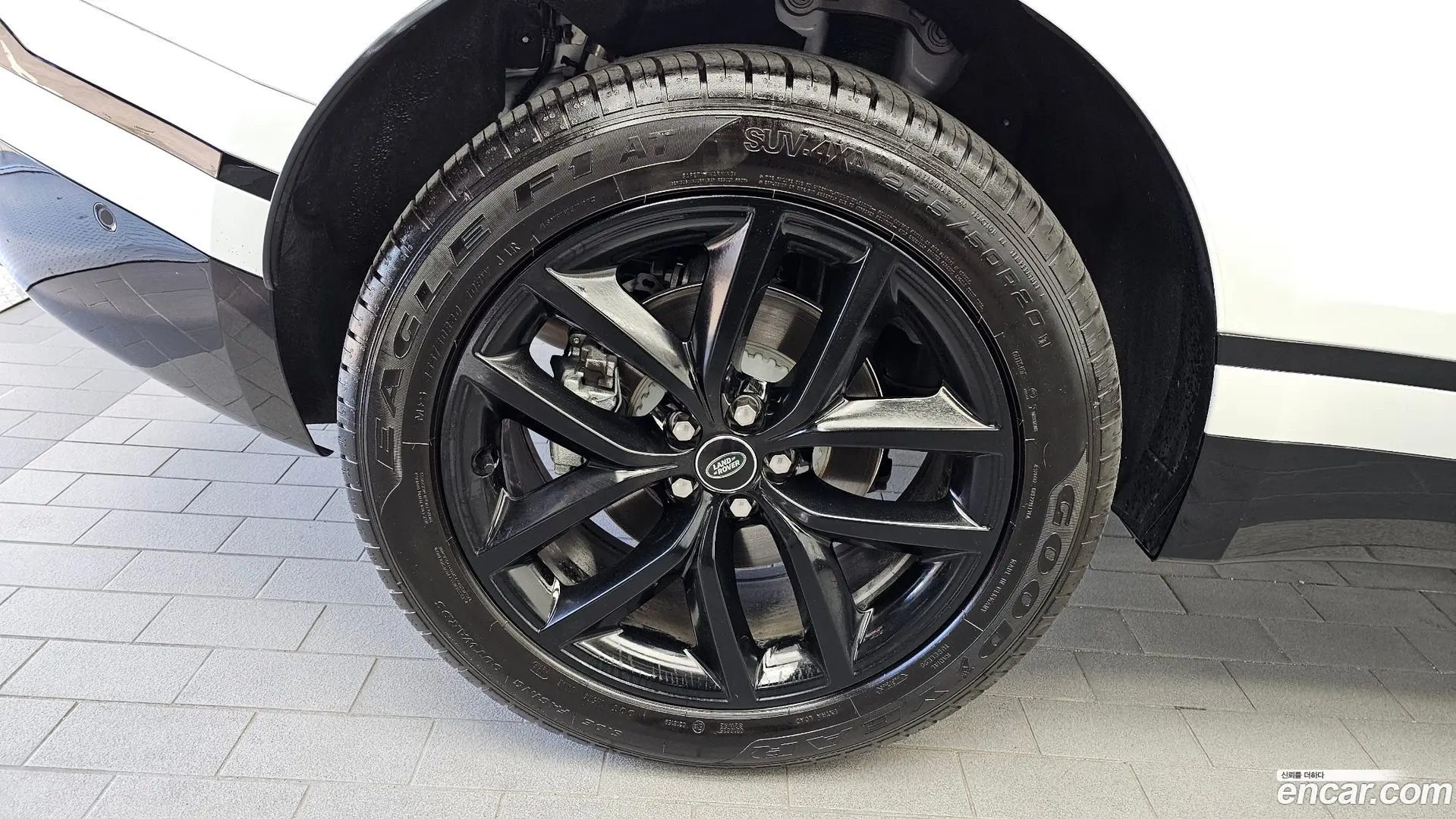 Land Rover Range Rover Velar 2.0 P250 Dynamic SE