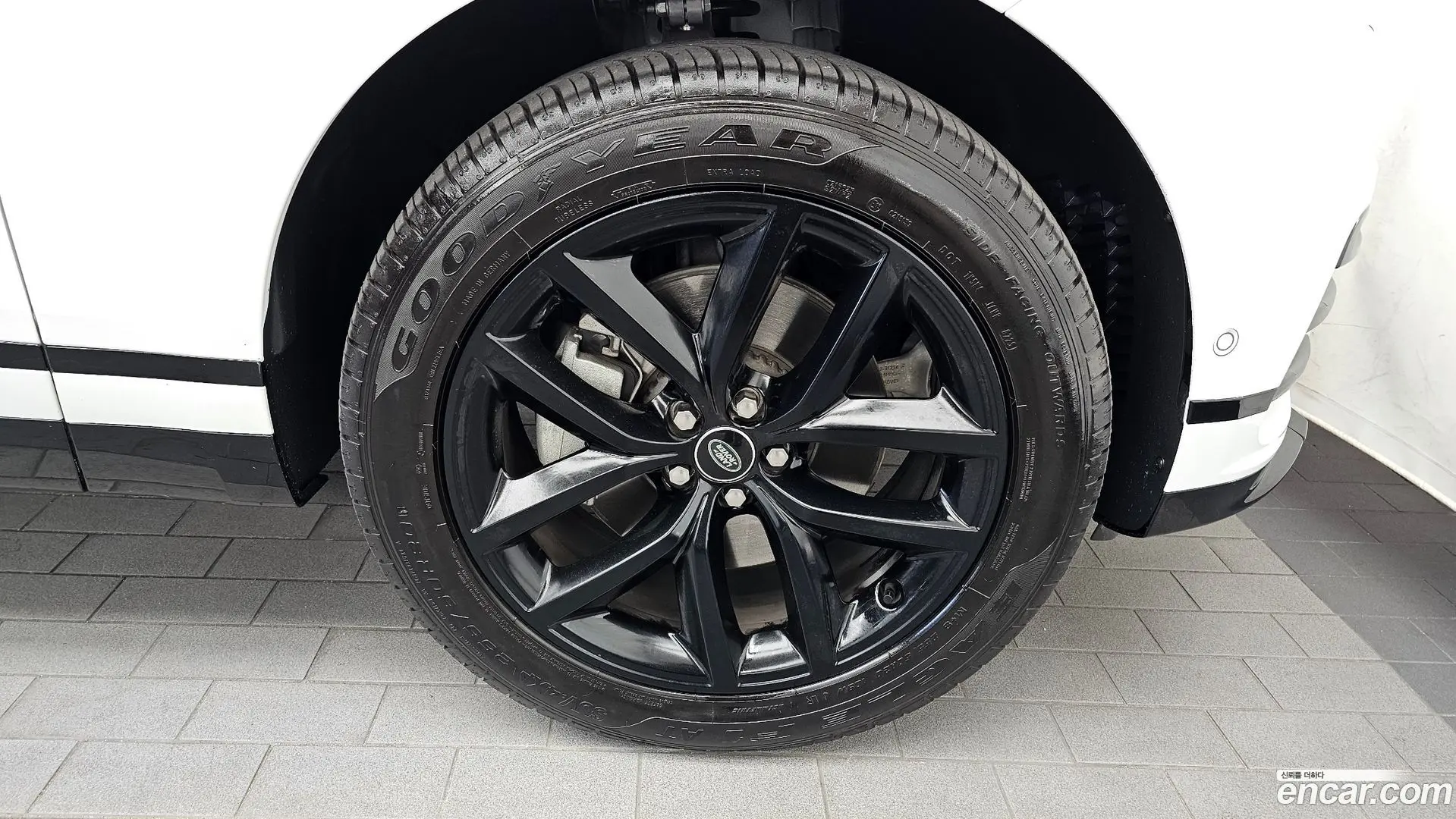 Land Rover Range Rover Velar 2.0 P250 Dynamic SE
