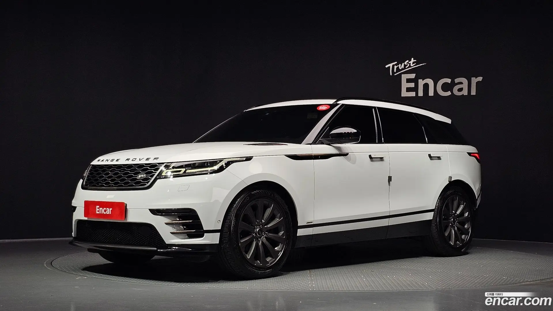 Land Rover Range Rover Velar 3.0 D300 R-Dynamic SE