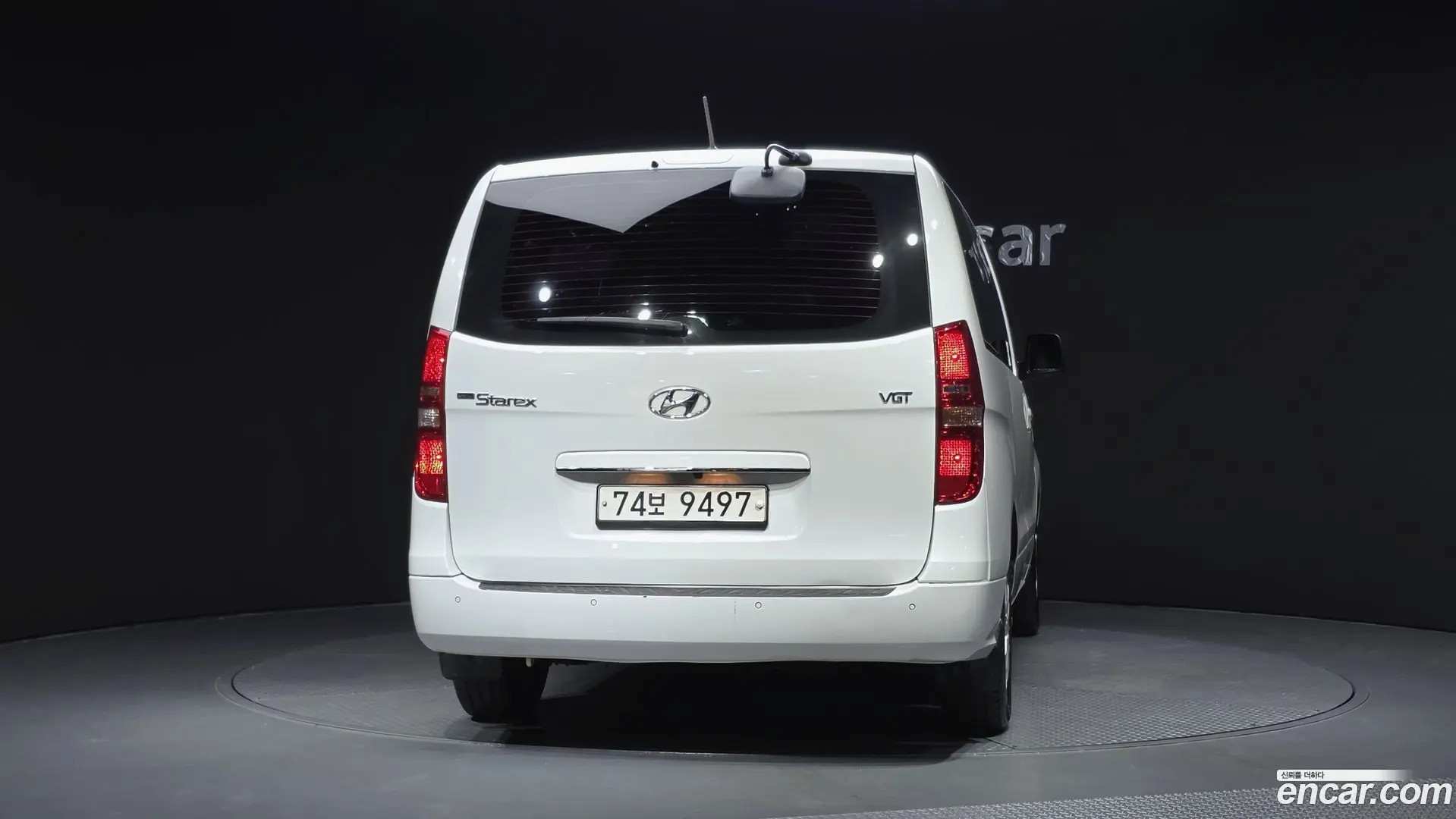 Hyundai Starex Wagon 12-Seater