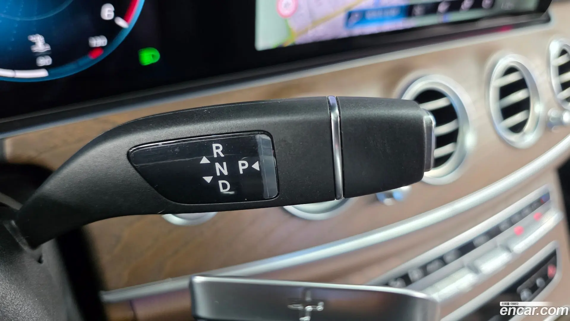 Mercedes-Benz E-Class E220d 4MATIC Exclusive