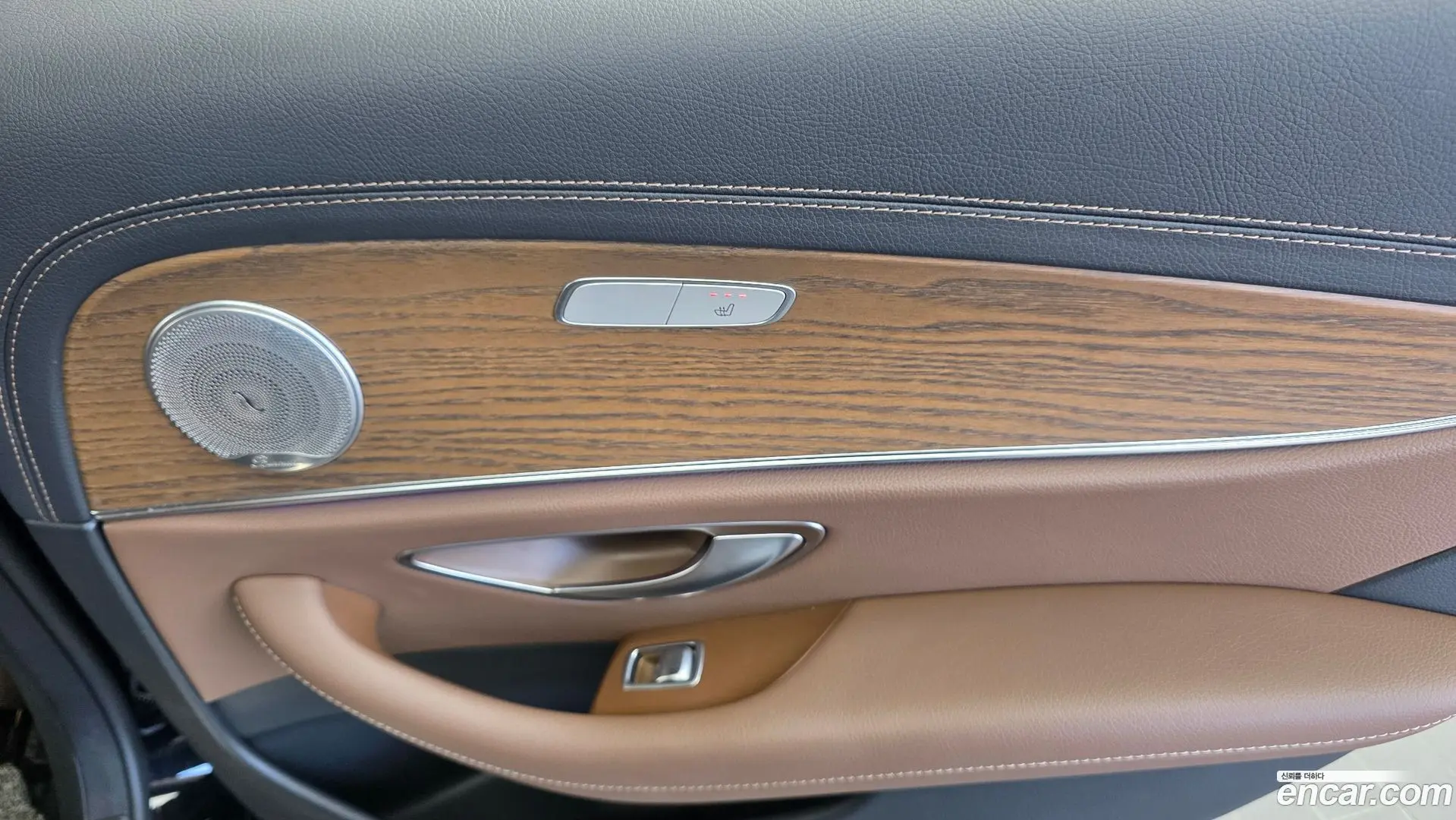 Mercedes-Benz E-Class E220d 4MATIC Exclusive