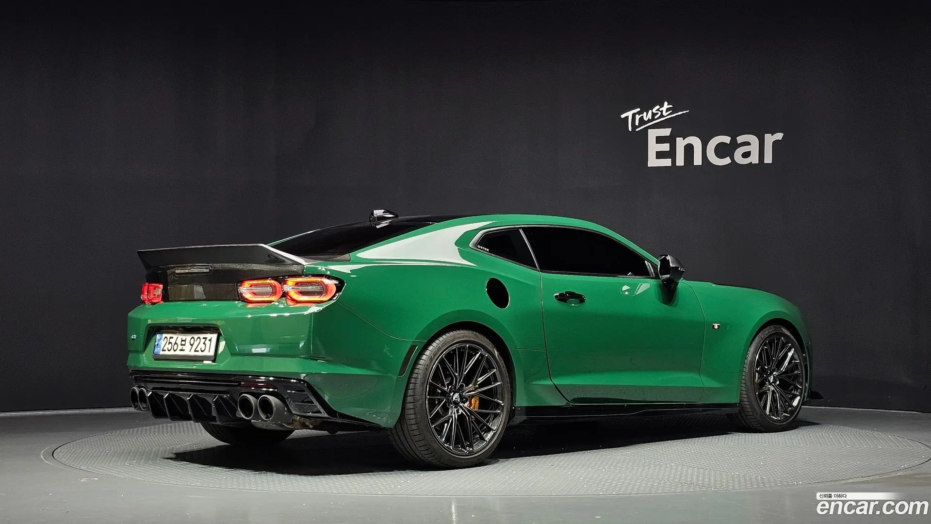 Chevrolet Camaro SS 6.2 V8