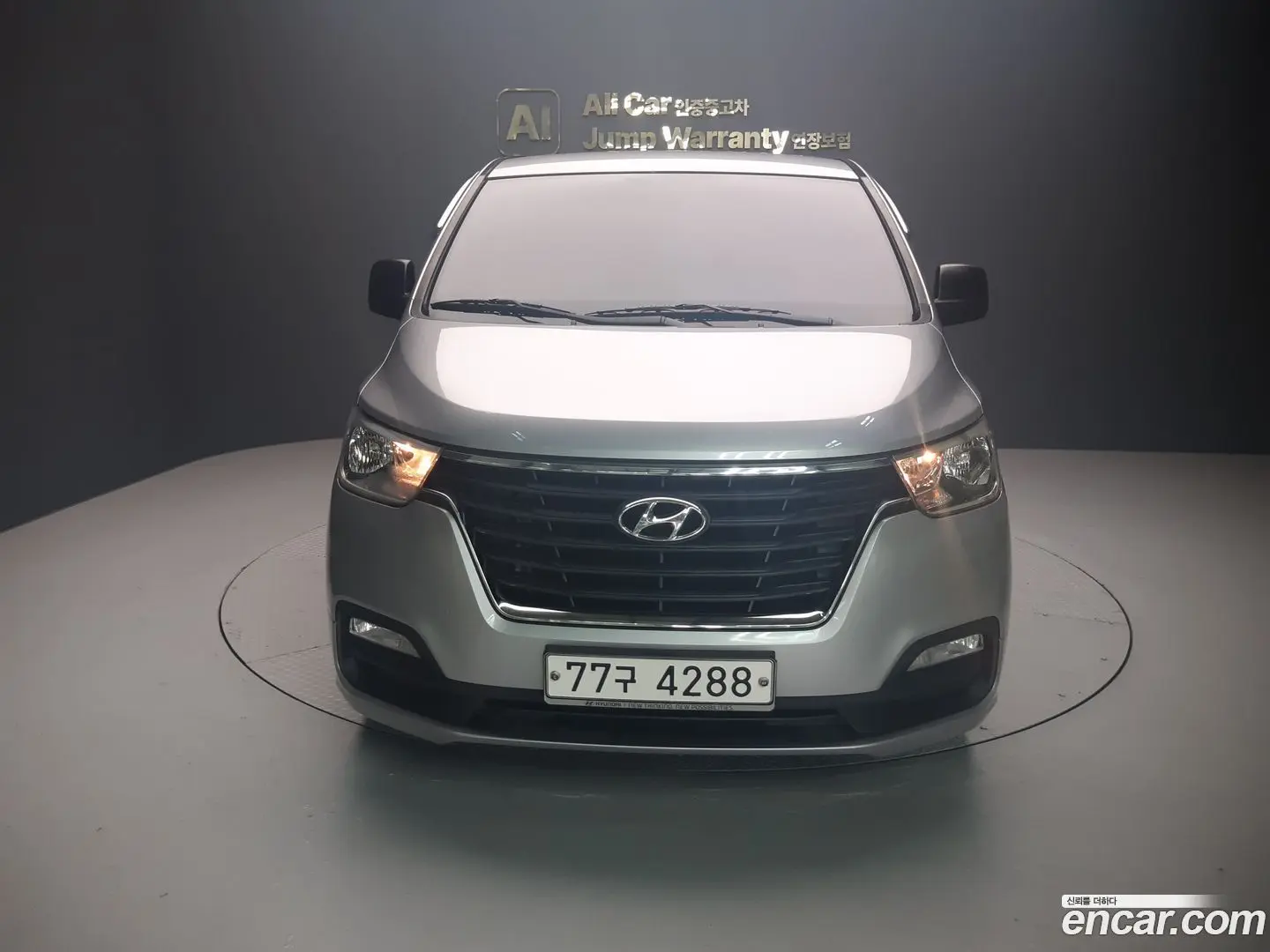 Hyundai Starex Wagon 12-Seater