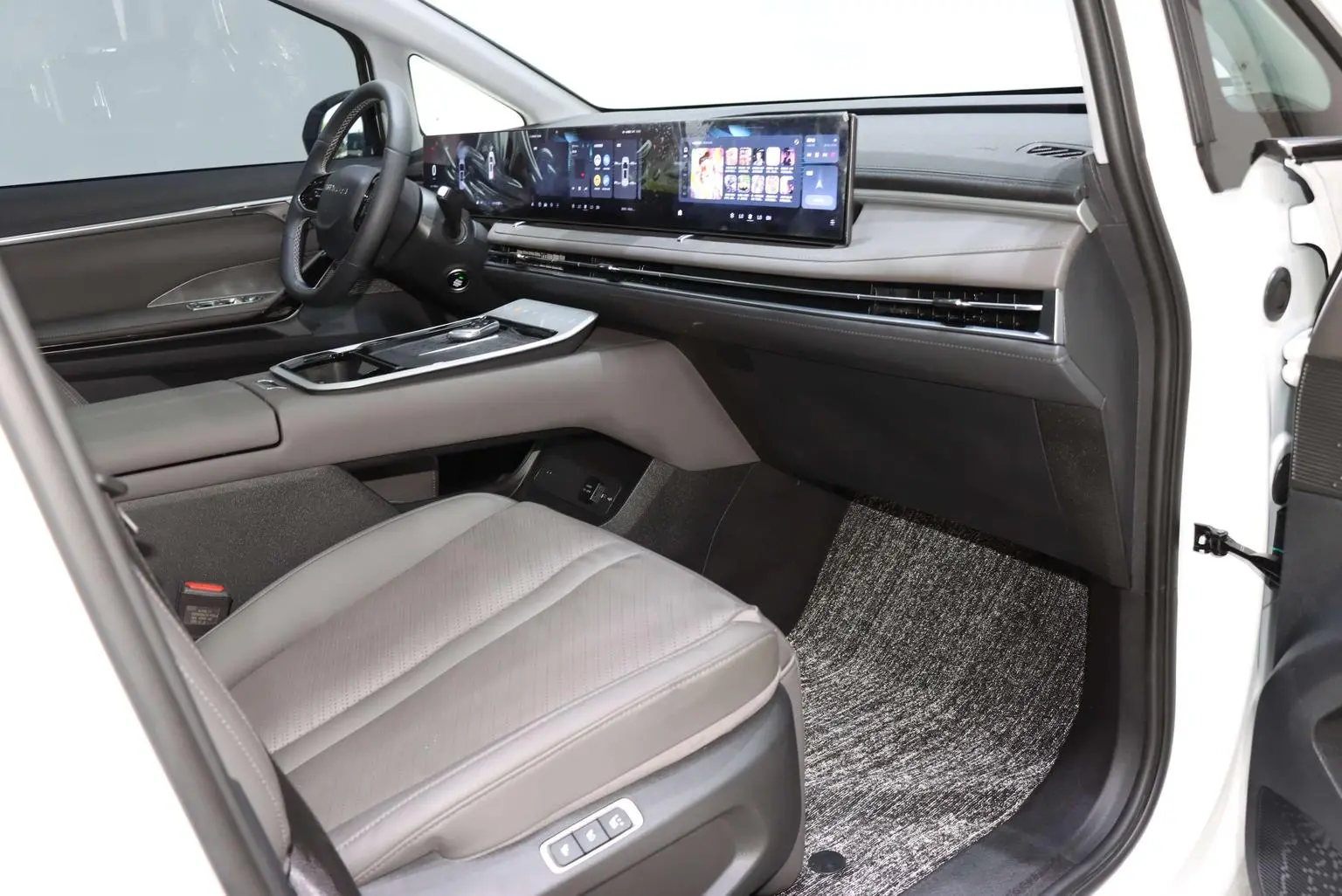 Da Da G70 2024 2.0T Auto Flagship 6 seat
