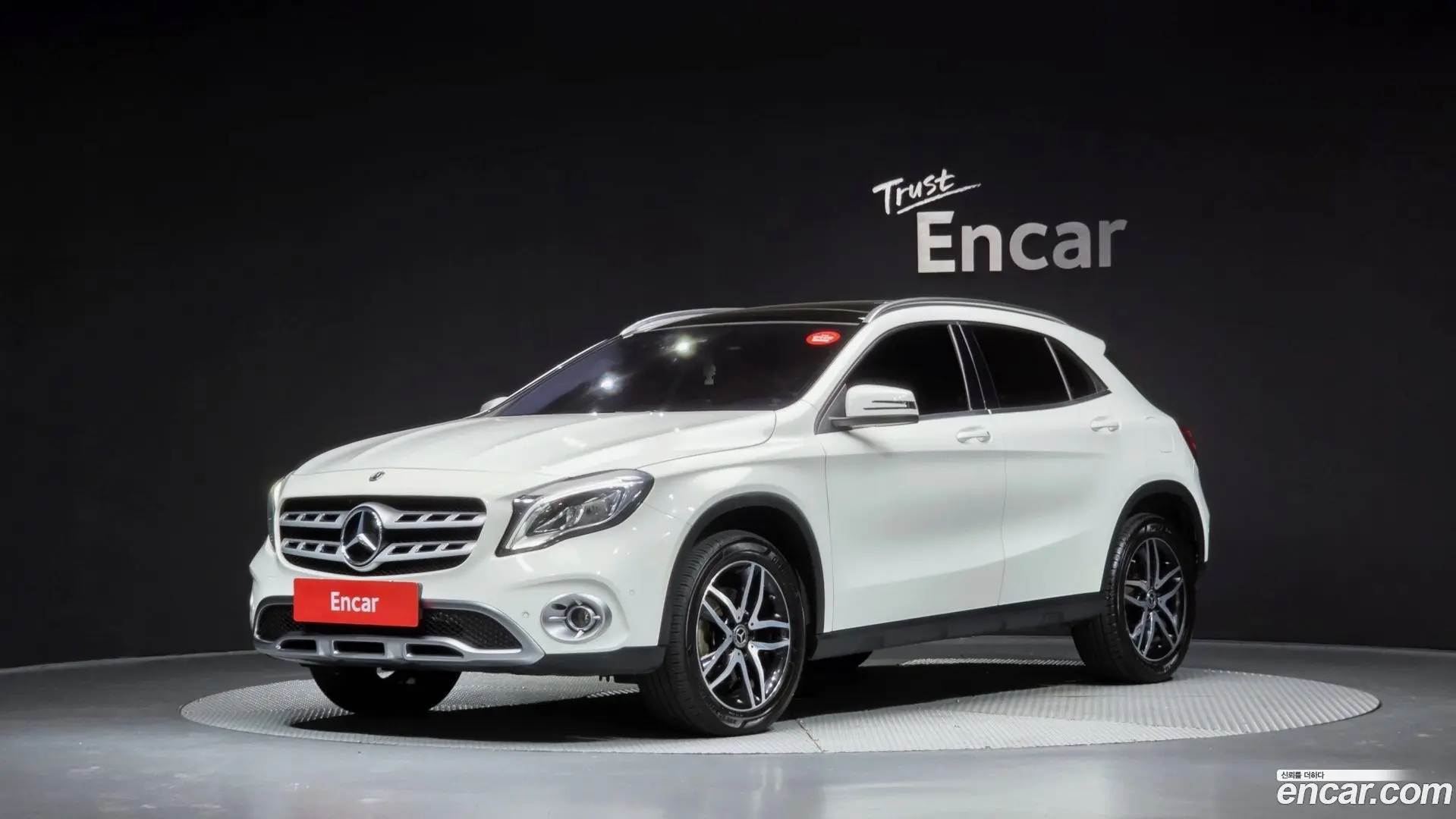 Mercedes-Benz GLA-Class GLA220 2017