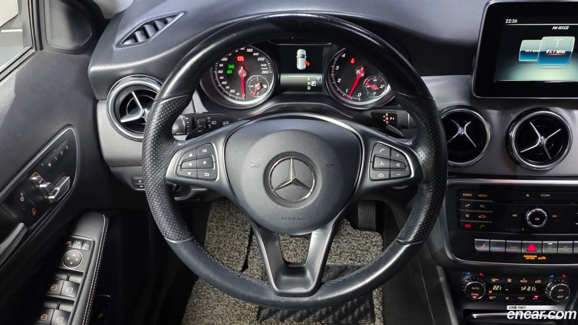 Mercedes-Benz GLA-Class GLA220 2017