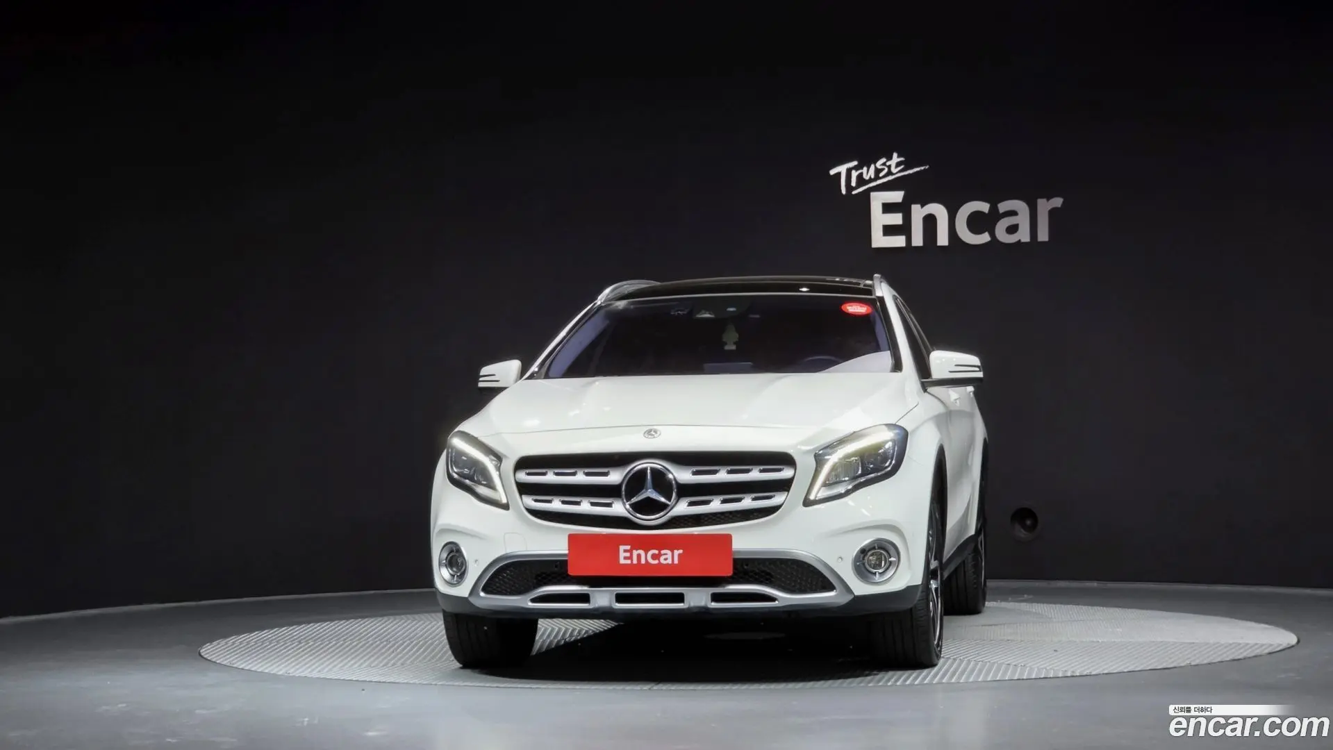 Mercedes-Benz GLA-Class GLA220 2017
