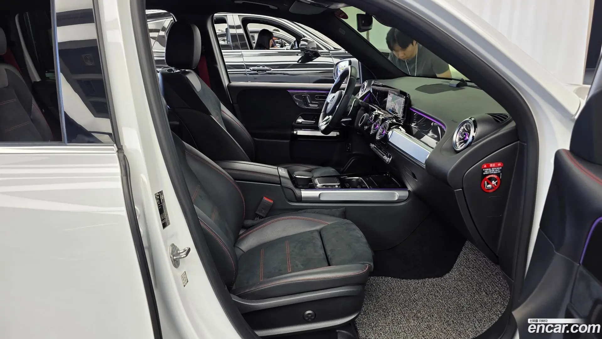 Mercedes-Benz GLB-Class AMG GLB35 4MATIC 2019