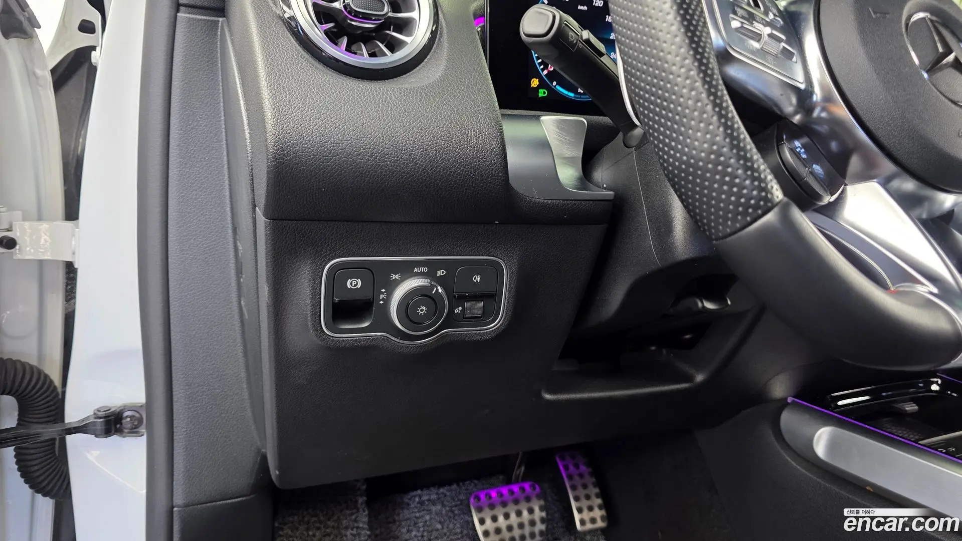 Mercedes-Benz GLB-Class AMG GLB35 4MATIC 2019