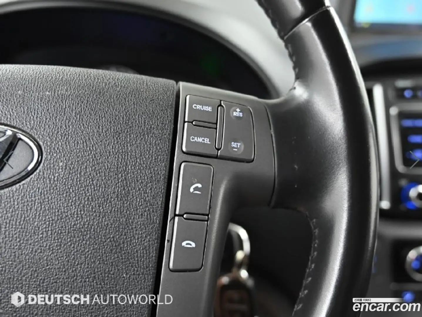 Hyundai Starex Wagon 12-Seater