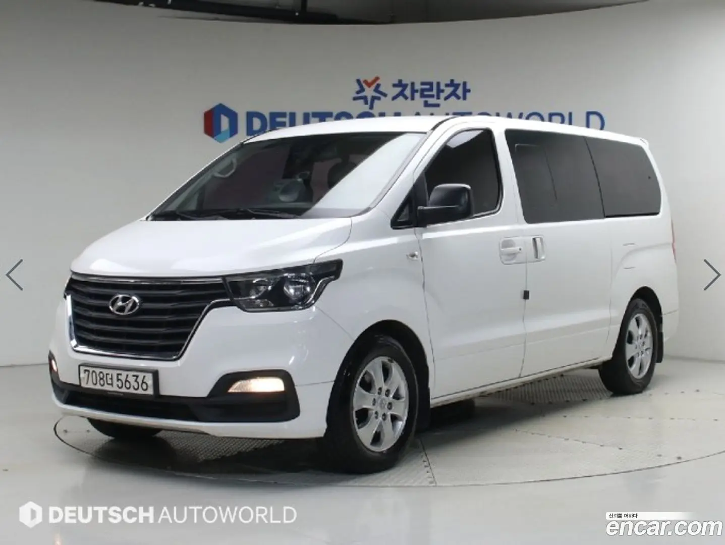 Hyundai Starex Wagon 12-Seater