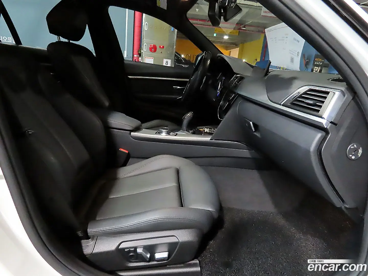 BMW 3-Series 320d M Sport Shadow 2015