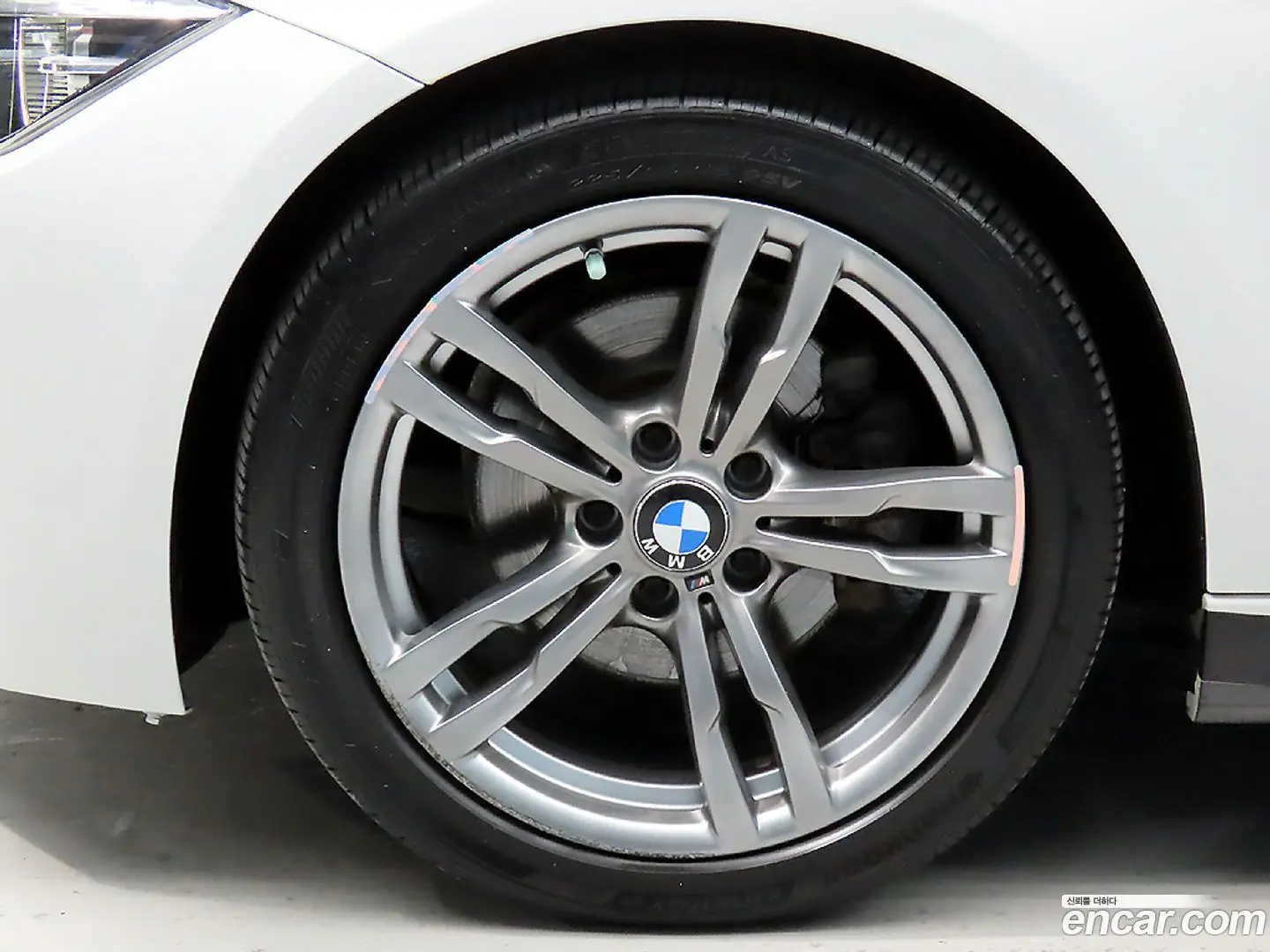 BMW 3-Series 320d M Sport Shadow 2015