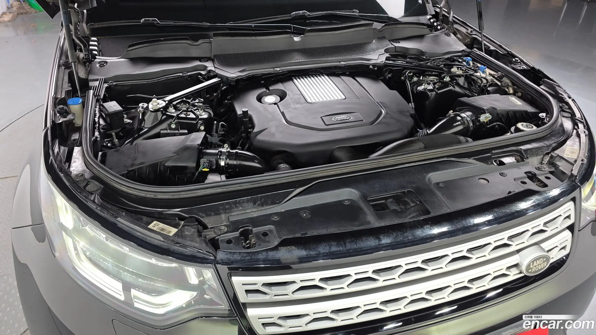 Land Rover Discovery 3.0 TD6 HSE
