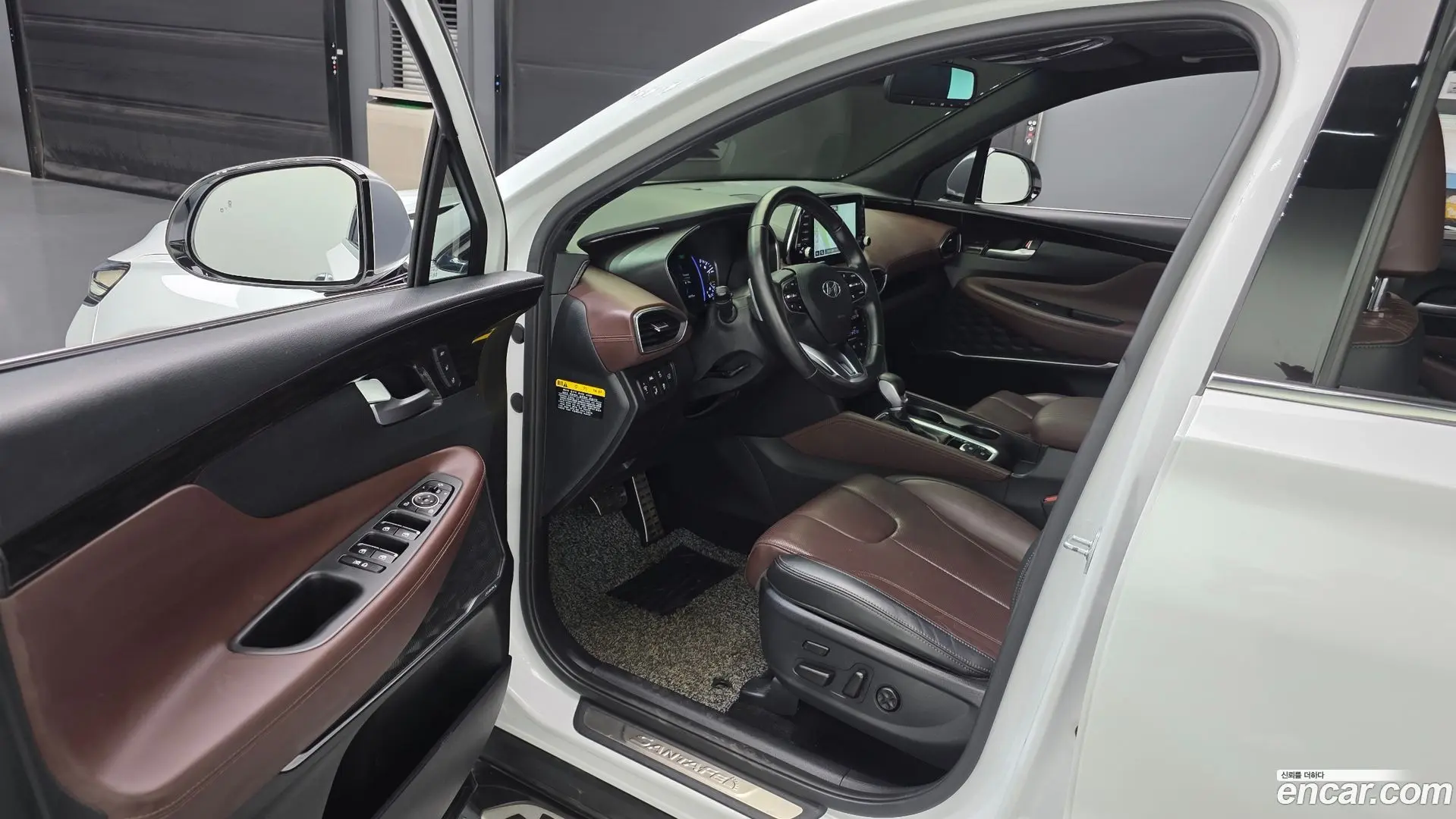 Hyundai Santafe Gasoline 2.0T 4WD