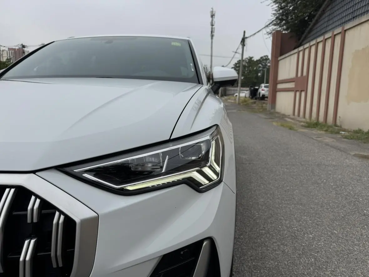 Audi Q3 2024 35 TFSI Progressive