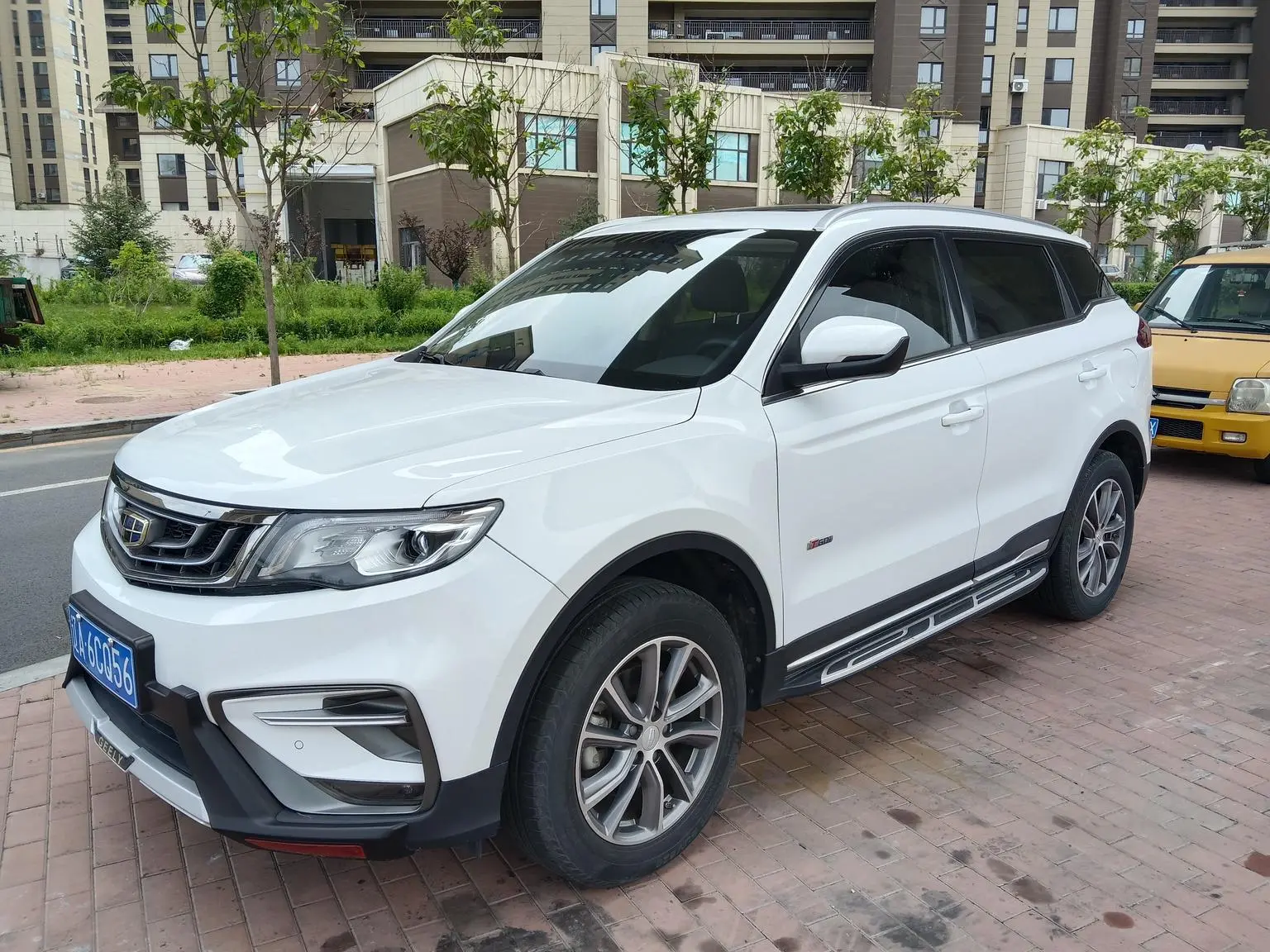 Geely Boyue 2018 1.8TD Auto 2WD Smart Premium 4G Connected