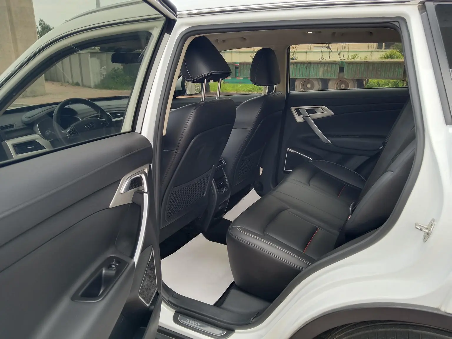 Geely Boyue 2018 1.8TD Auto 2WD Smart Premium 4G Connected